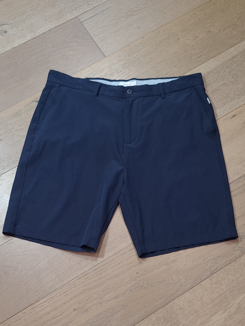 EUC Onia Versatility Shorts Men's sz 36 Navy 9" Performance 4-Way Stretch Shorts